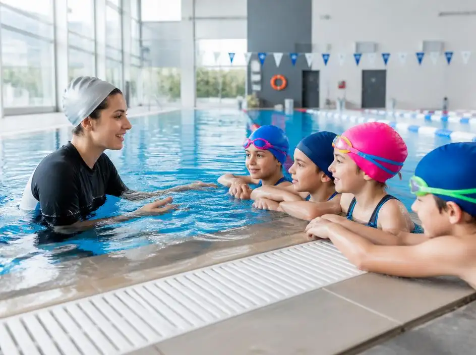 Guía esencial para elegir un curso de natacion zaragoza