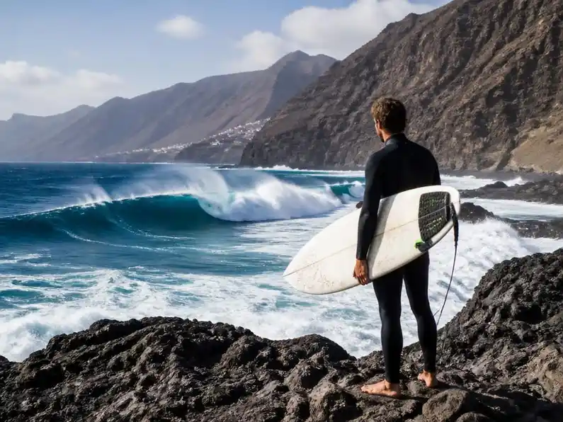 Planificar un viaje de surf en tenerife para surfistas avanzados